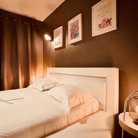 The Rose Suites บรูจส์ ภายนอก รูปภาพ