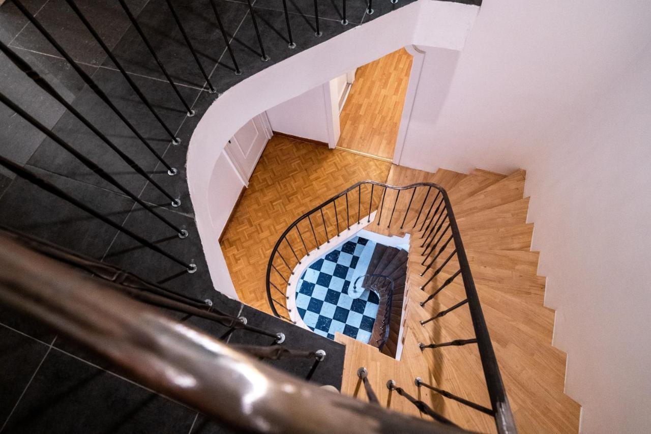 The Rose Suites บรูจส์ ภายนอก รูปภาพ