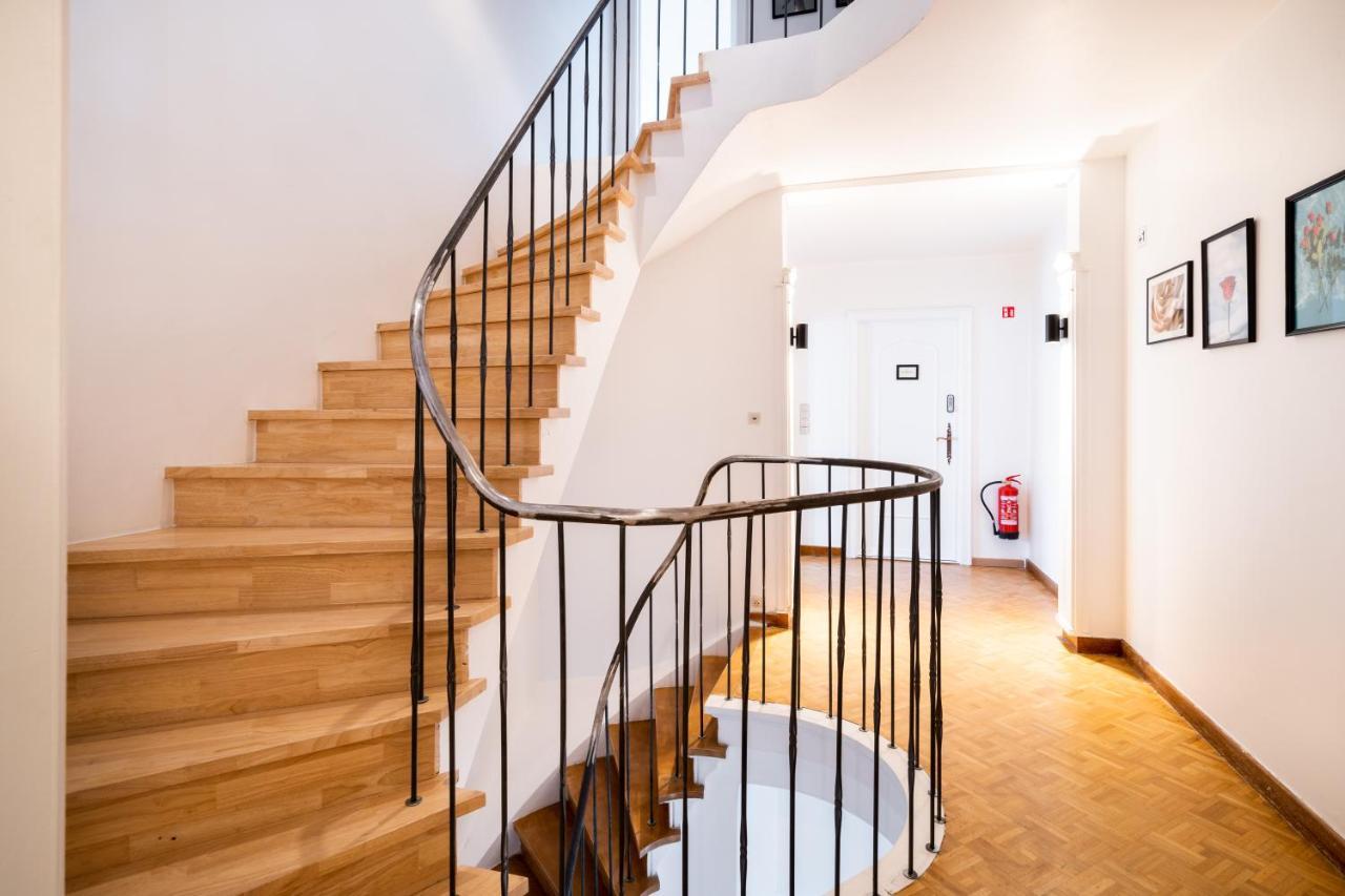 The Rose Suites บรูจส์ ภายนอก รูปภาพ