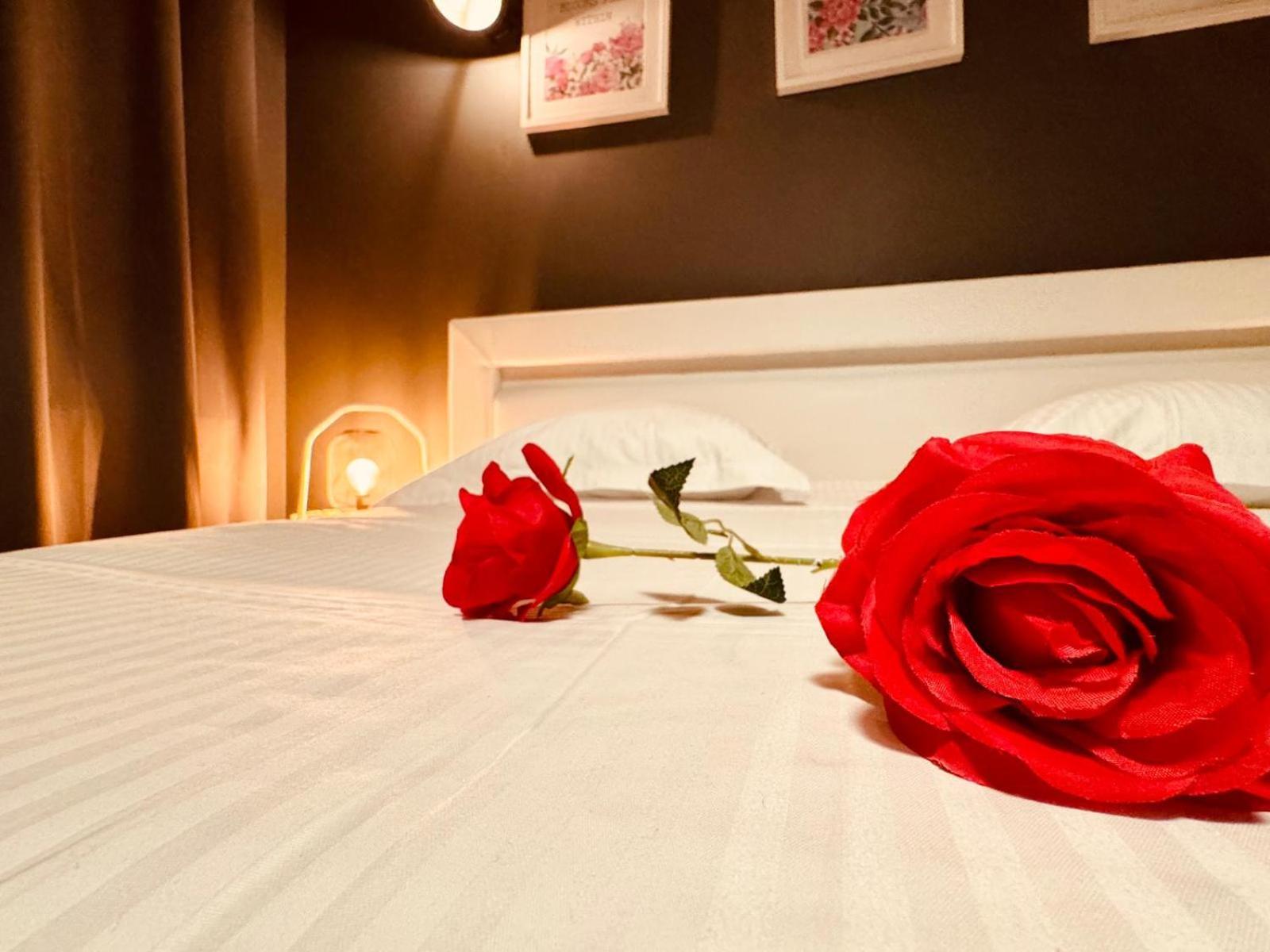 The Rose Suites บรูจส์ ภายนอก รูปภาพ